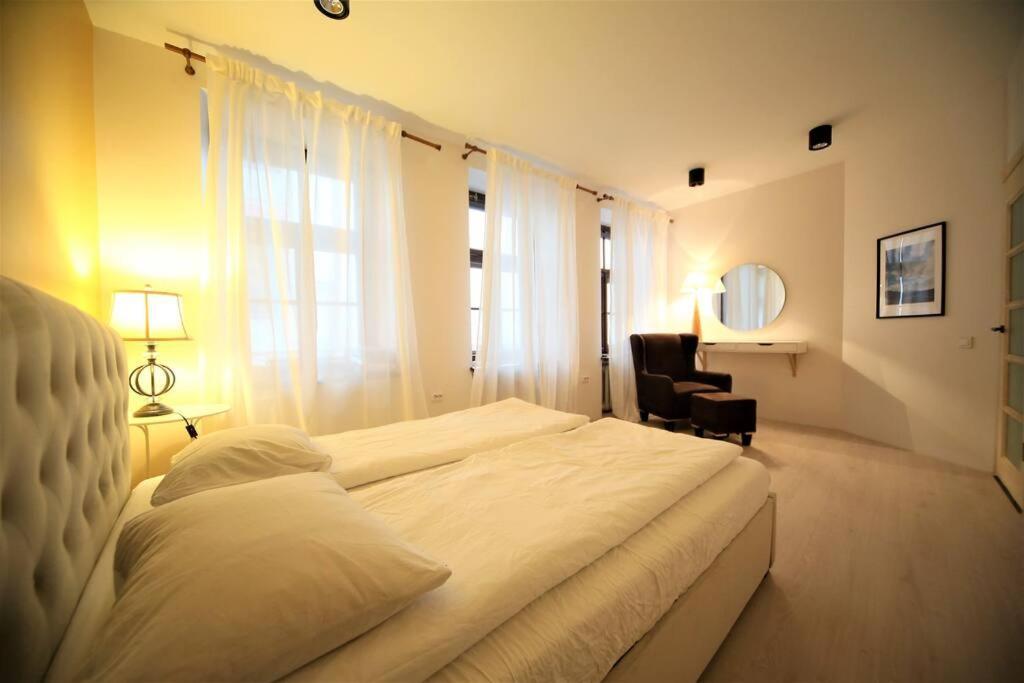 Lovely Two Bedroom In The Old Town Riga Exterior foto